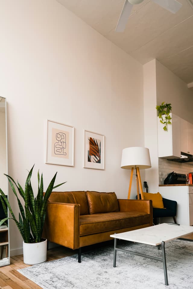 Quality Used & Designer Living Room Furniture
