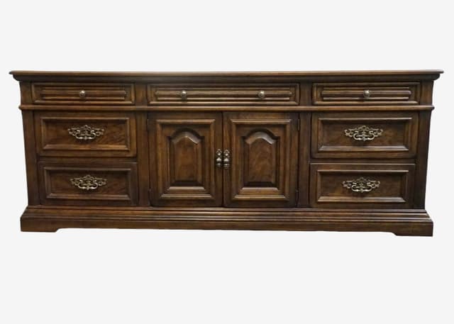 Shop Drexel Heritage Furniture & Home Decor – Up To 80% Off | Kashew